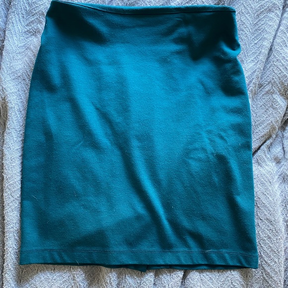 Set of 2 Work Skirts - Picture 2 of 5